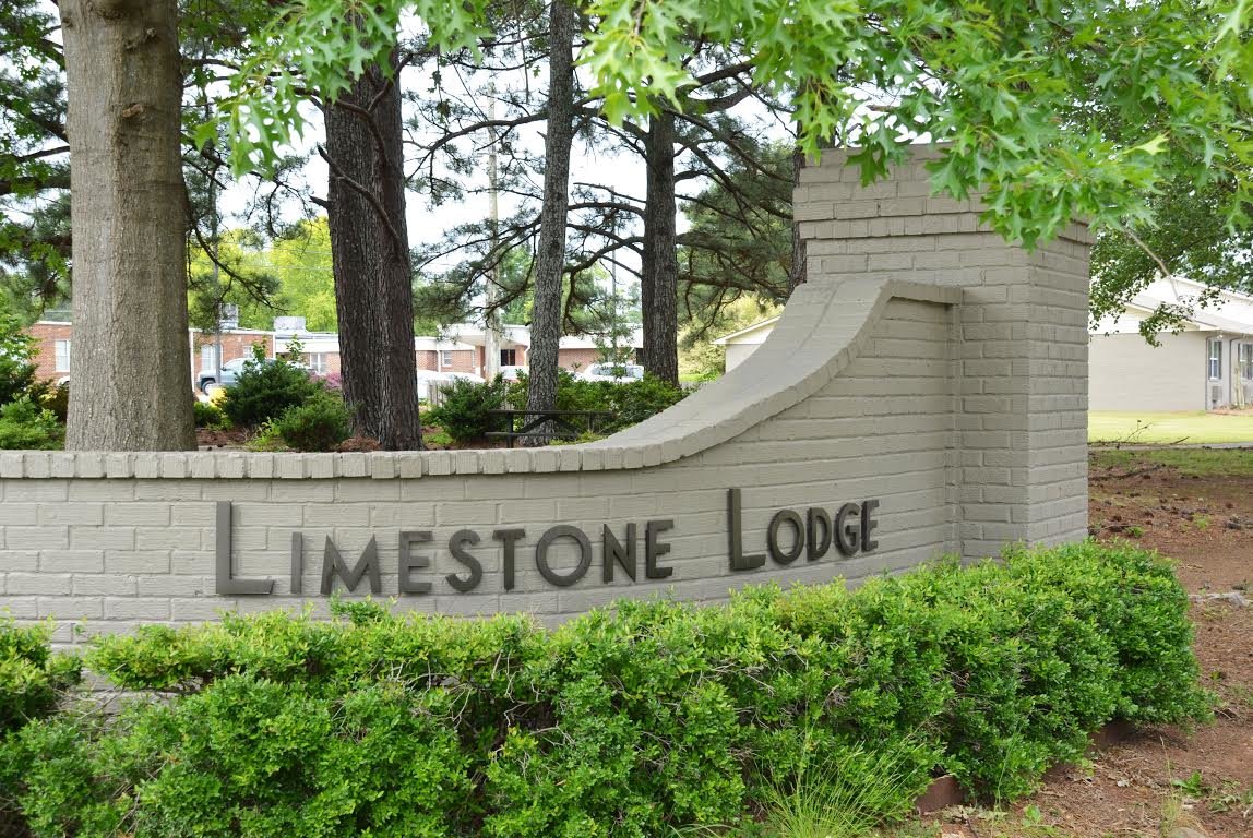 Limestone Lodge image