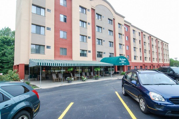 Rocky River Village formerly known as Harbor Court - 7 Reviews - Rocky ...