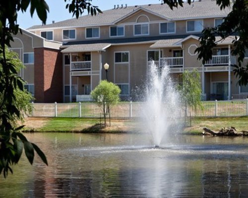 The Fountains at Greenbriar