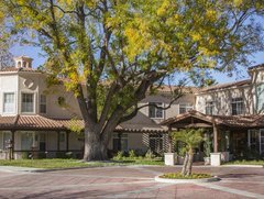 The 10 Best Assisted Living Facilities in West Hills, CA for 2022