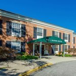 24 Assisted Living Facilities near Wilmington, DE photo of Foulk Manor South