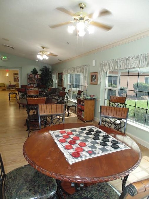 Hampton Manor 24th Road