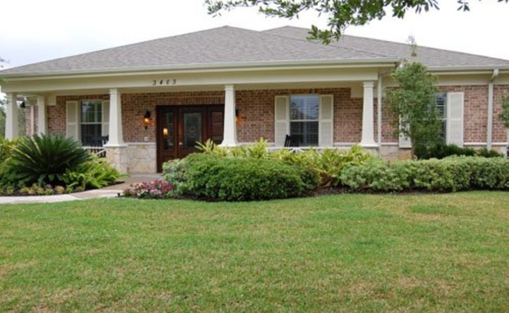 AutumnGrove Cottage - Pearland, TX - CLOSED - 15 Reviews