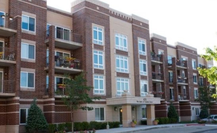 Senior Suites of Autumn Green at Wright Campus - $1023/Mo ...