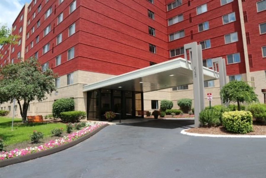 Imperial Senior Suites