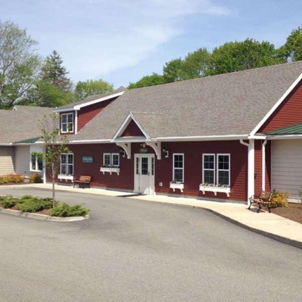 Chestnut Cottage and Carriage House at The Elms