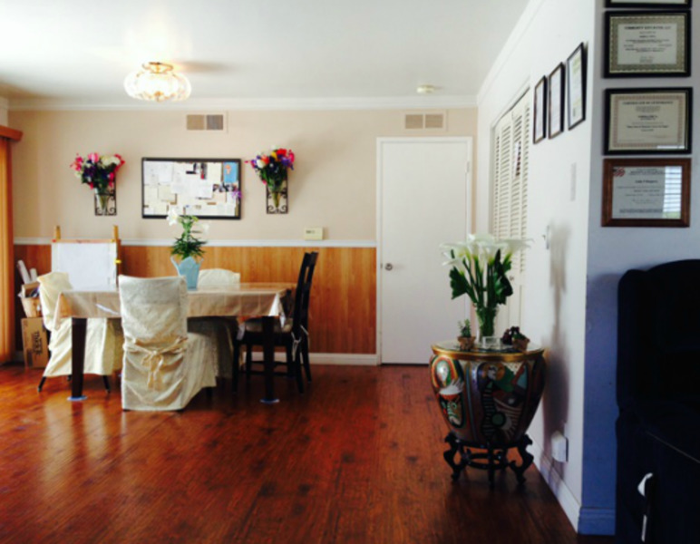 Huntington Beach Guest Home II