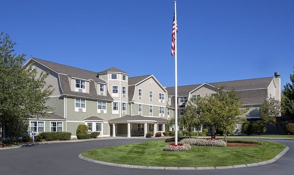 Benchmark Senior Living at Putnam Farm