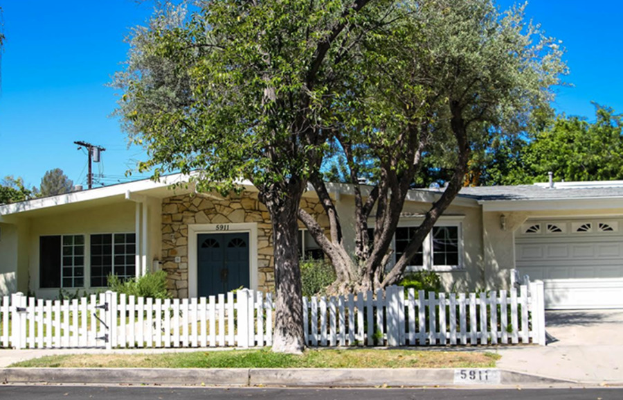 Clarendon Senior Living - The Farralone House