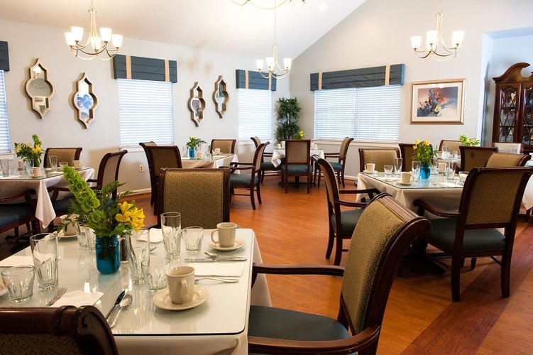 Commonwealth Senior Living at King’s Grant House Virginia Beach, VA