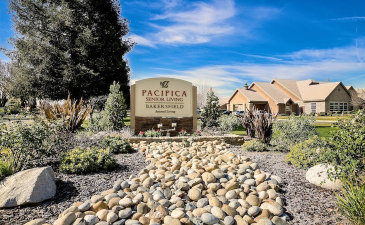 photo of Pacifica Senior Living Bakersfield