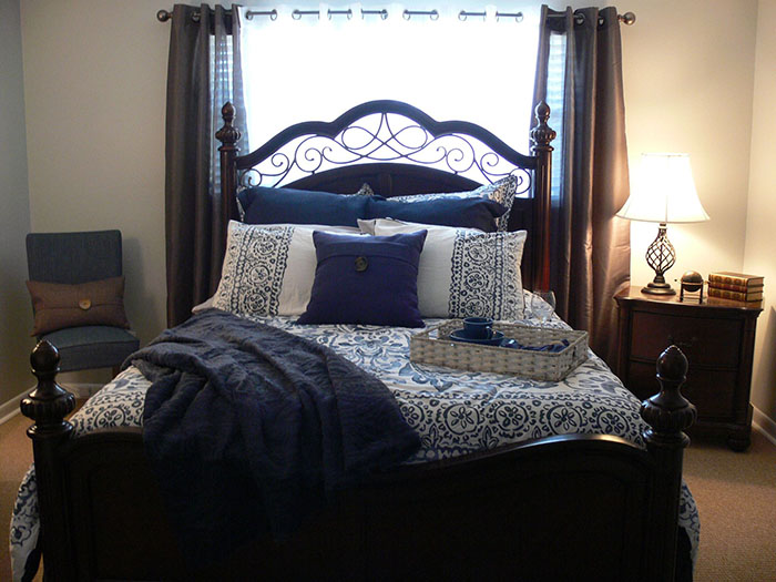 Oak Manor Senior Living Community