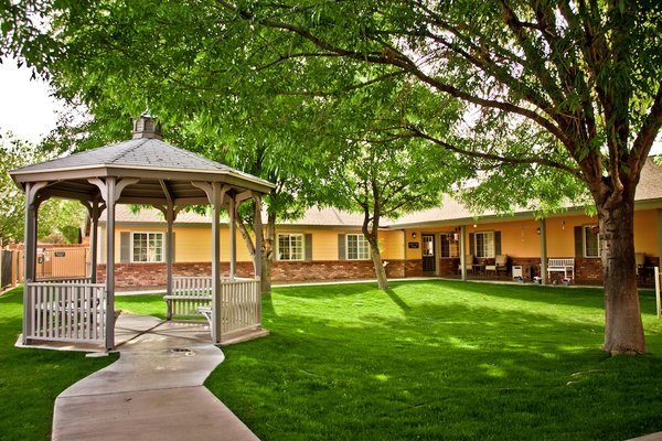 Pacifica Senior Living Peoria