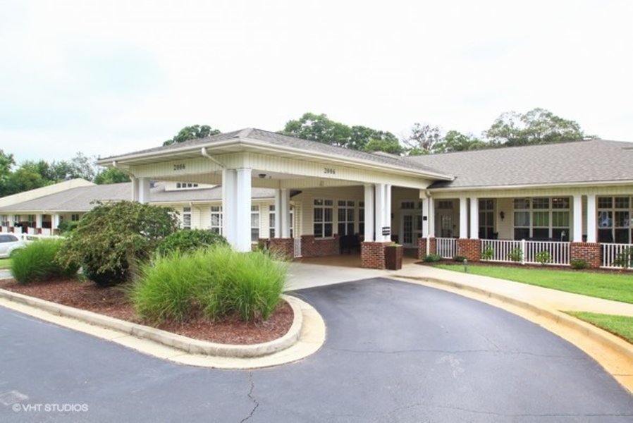 Pine Grove Senior Living - CLOSED