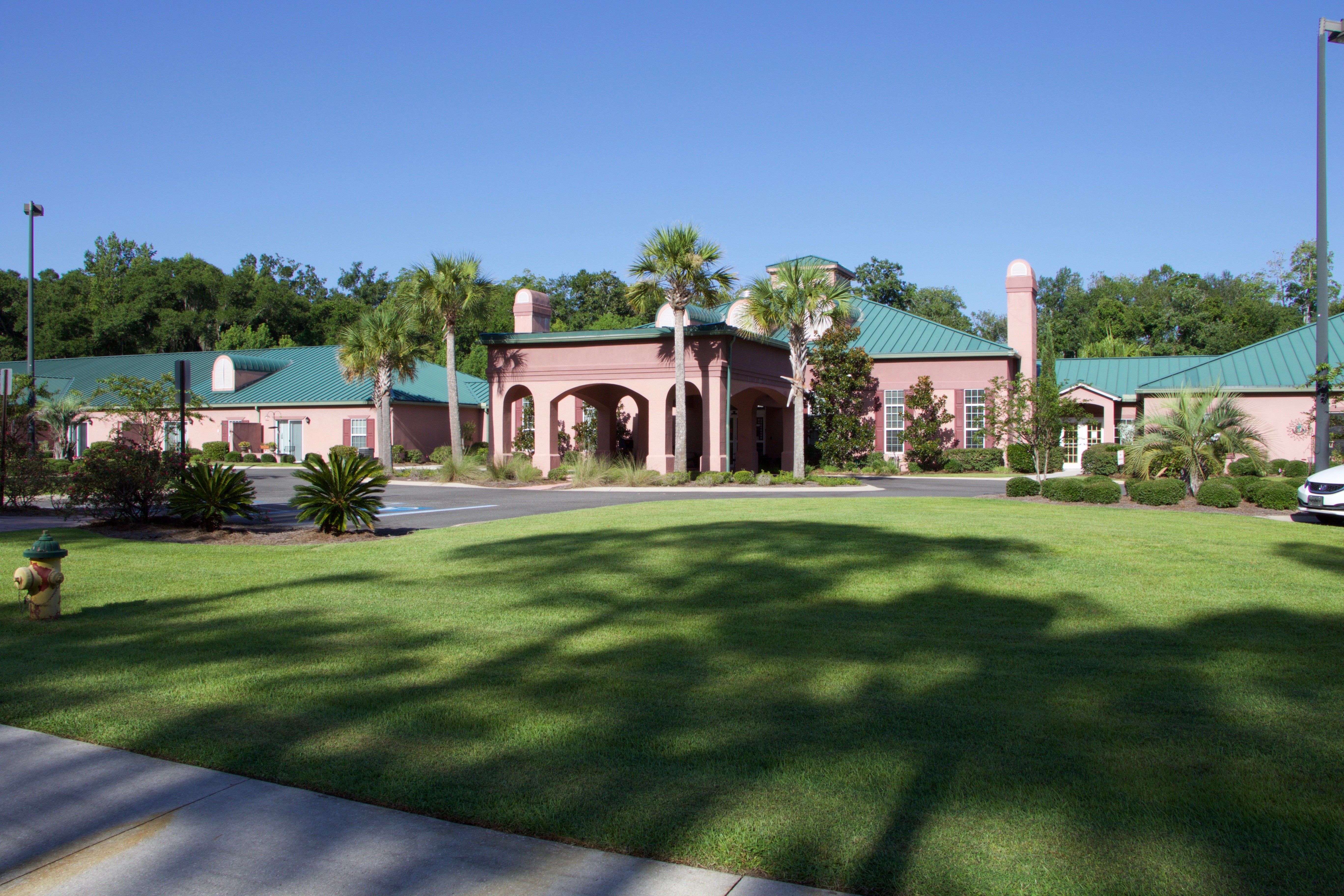 Magnolia Manor St. Mary's