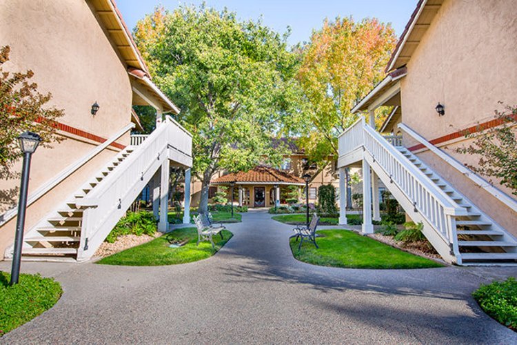 Cogir of Manteca Senior Living – Manteca, CA – SeniorHousingNet.com