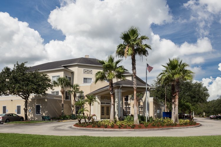 5-55-lifestyles-communities-near-palm-bay-fl-seniorhousingnet