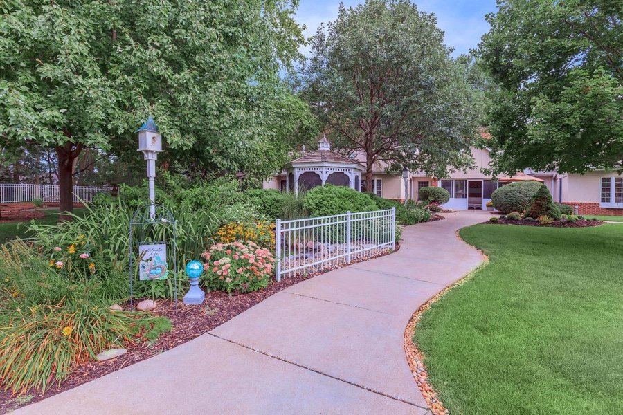 Country Manor Memory Care