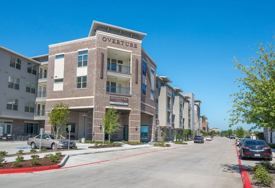 Overture Plano 55+ Apartment Homes