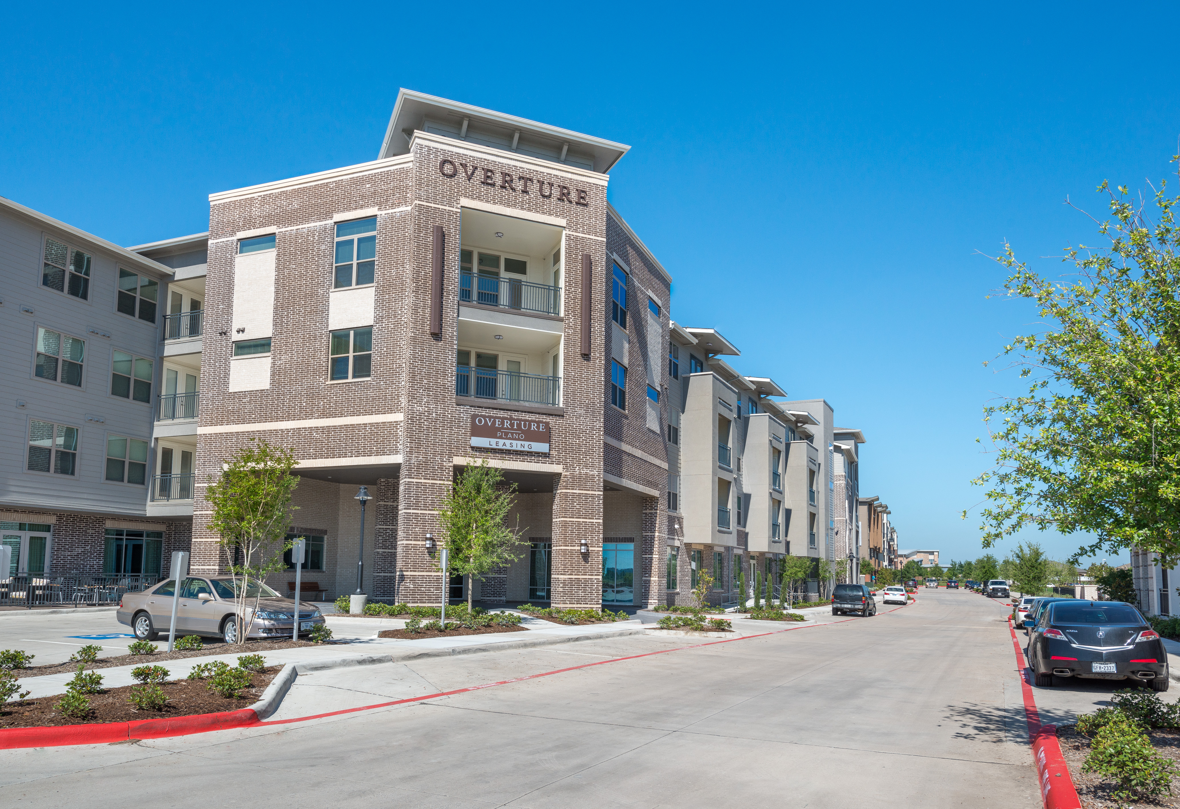 Overture Plano 55+ Apartment Homes image