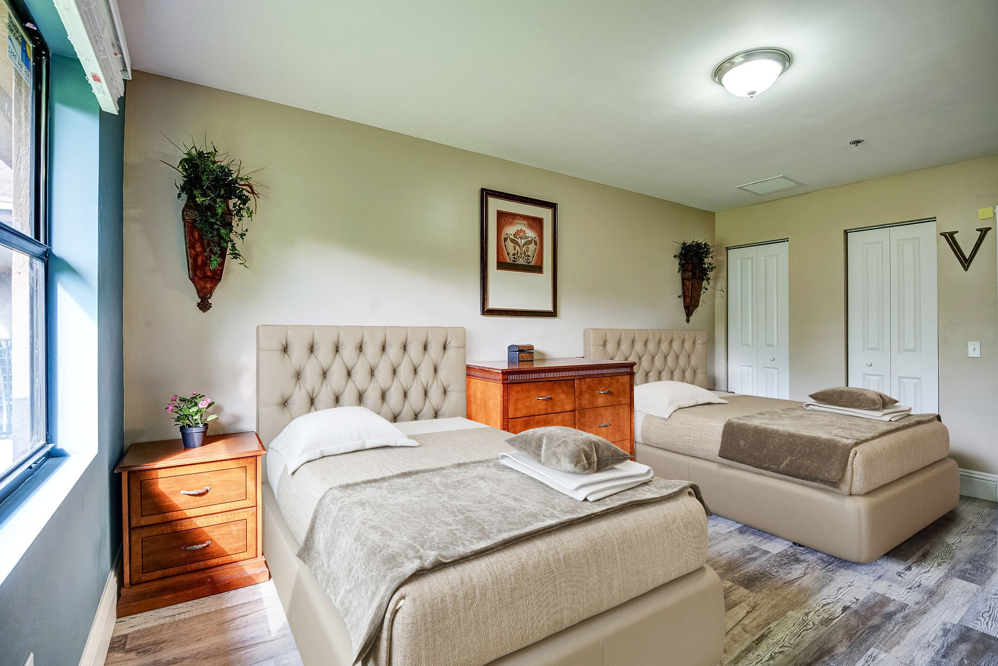 Colonial Assisted Living at Miami image