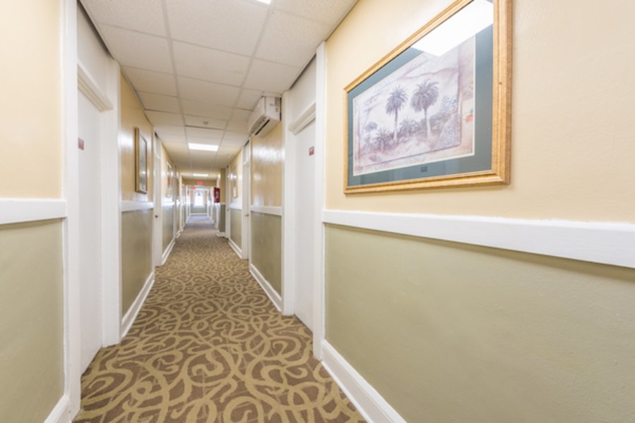 Colonial Assisted Living at West Palm Beach