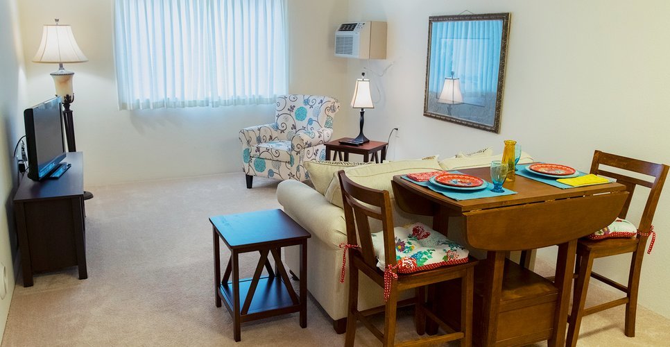 Holiday Jackson Oaks Paducah, KY