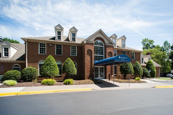 Commonwealth Senior Living at Georgian Manor