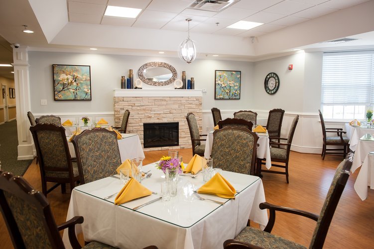 Commonwealth Senior Living at Manor Chesapeake, VA