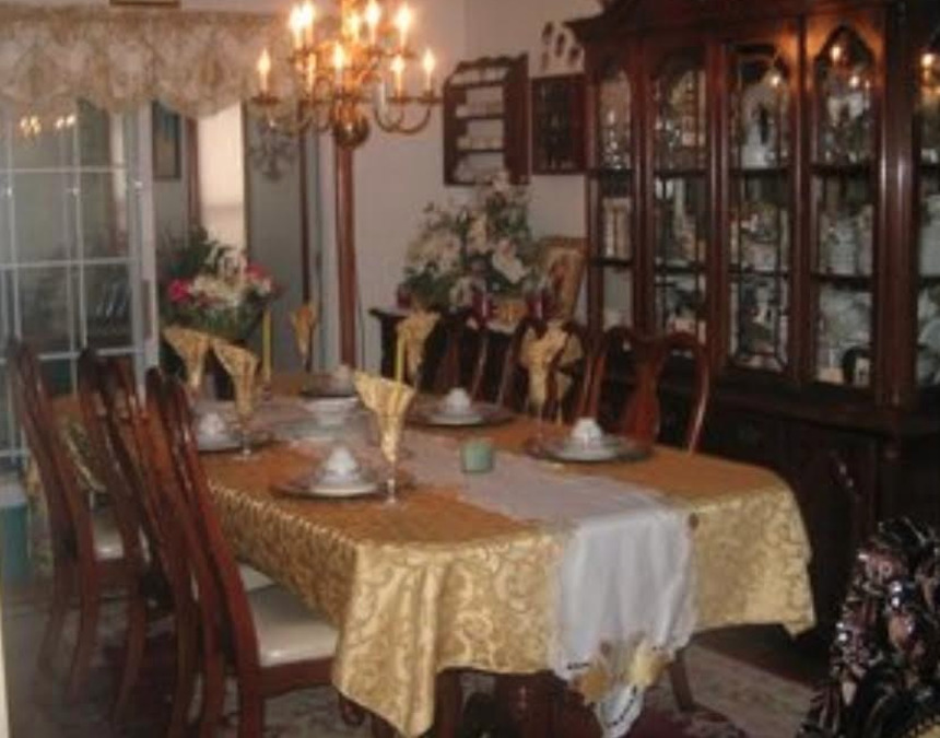 Elizabeth Manor - Fair Way