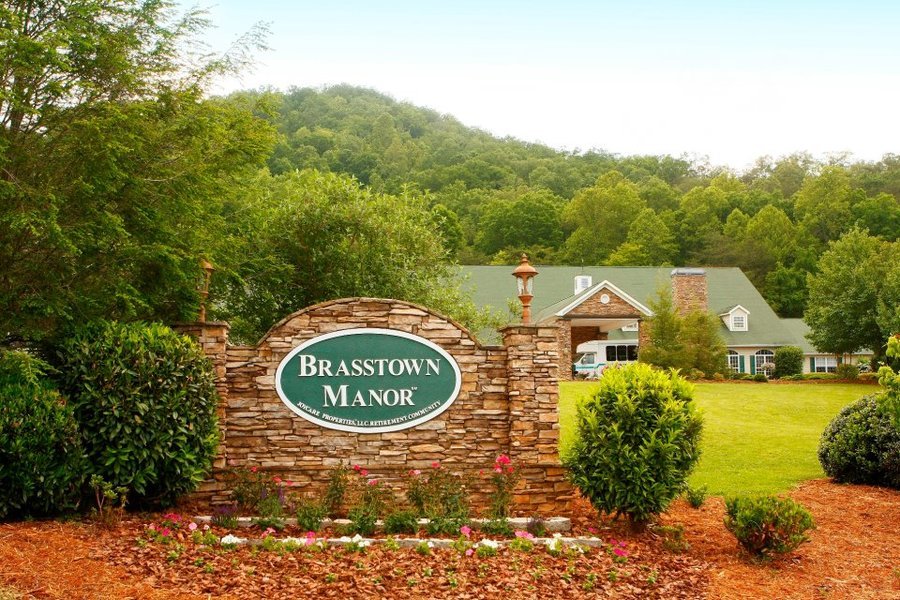 Brasstown Manor