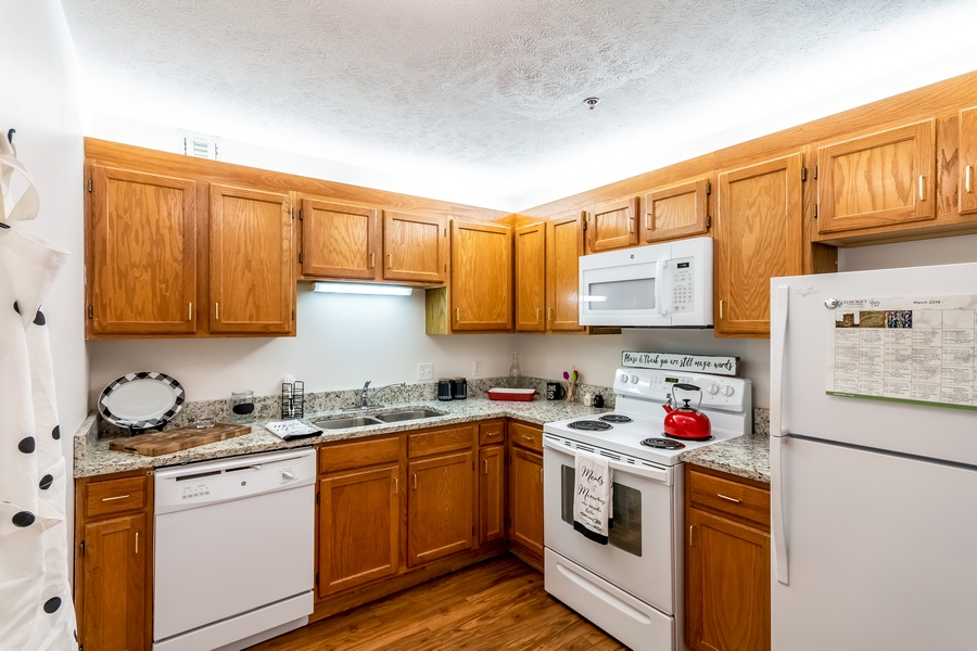 Elison Independent & Assisted Living of Maplewood