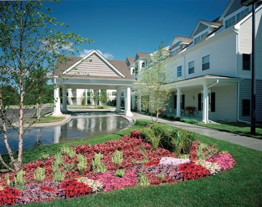 5 Assisted Living Facilities in Burton MI with Reviews