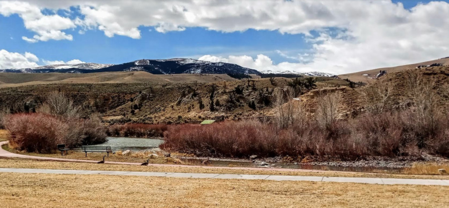 Warm Valley Lodge - CLOSED
