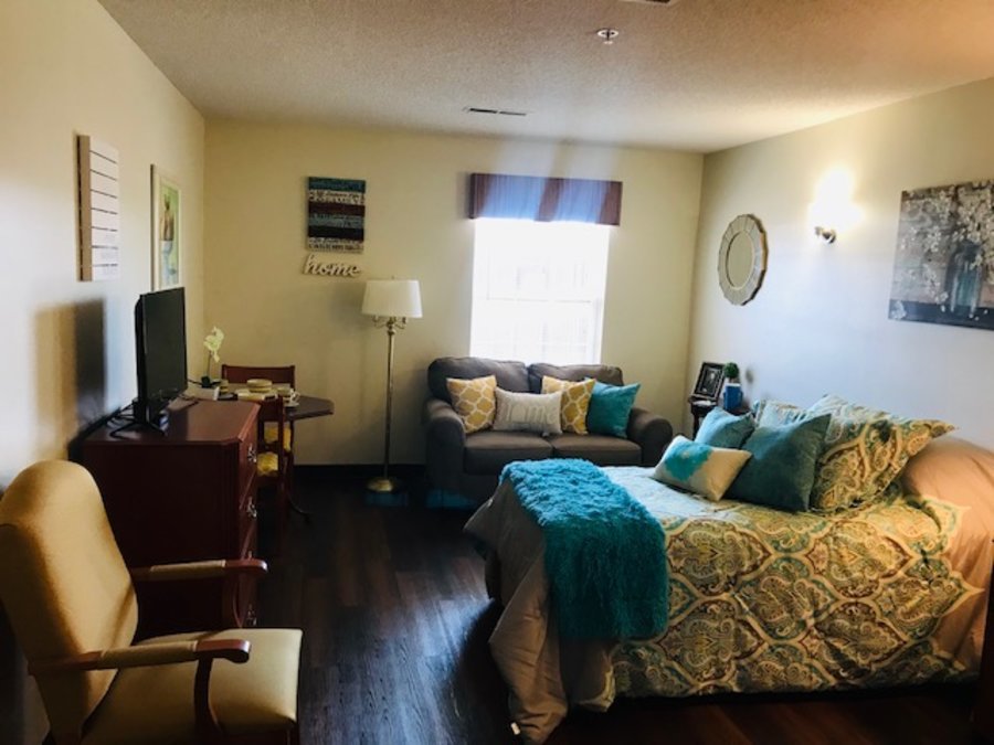 Laurelwood Senior Living