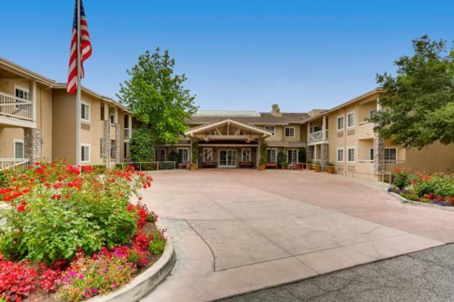 Meadowbrook Senior Living at Agoura Hills