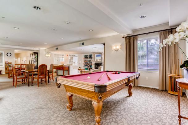 Meadowbrook Senior Living at Agoura Hills