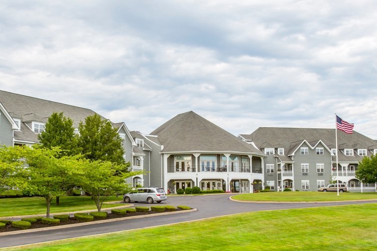 5 Senior Living Communities in East Haven,CT