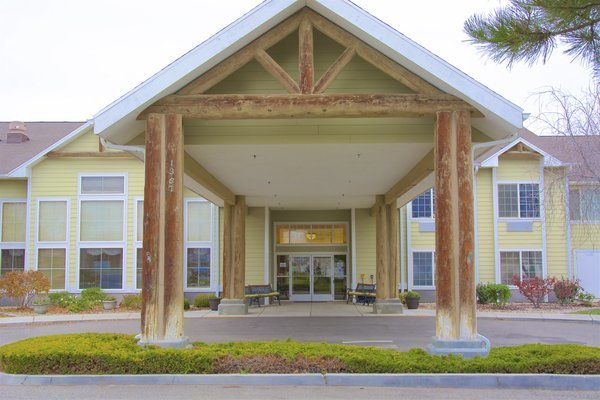 Pine Oaks Senior Living
