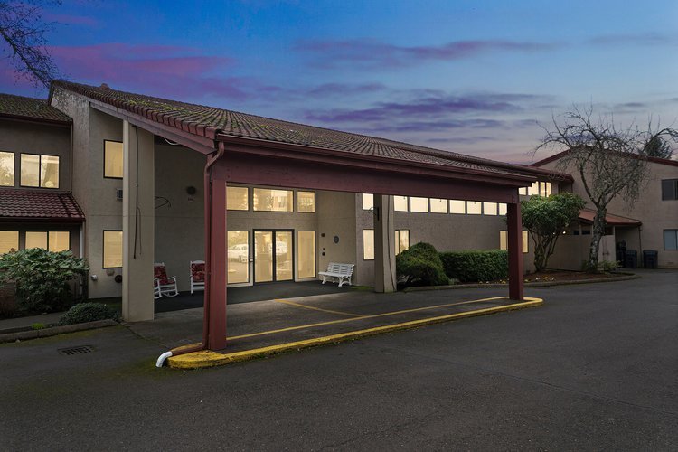 10 Senior Living Communities in Adair Village,OR