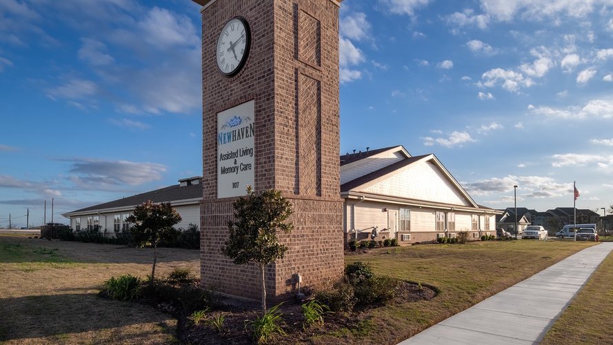 New Haven Assisted Living & Memory Care Floresville Floresville, TX