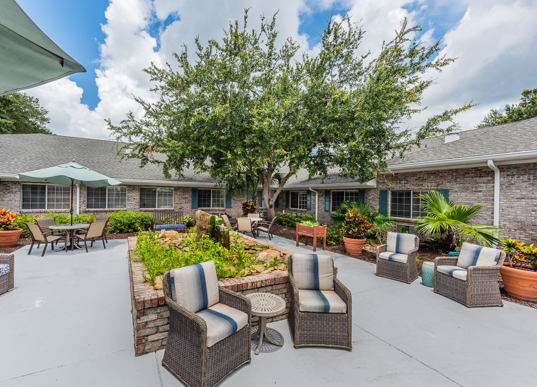 The Colonnade at Carrollwood