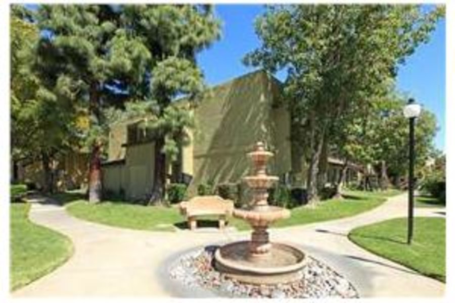 Heritage Park Alta Loma 55+ Adult