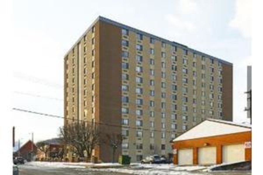 Beaver Falls Plaza