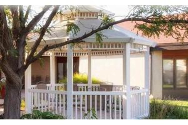 Manor of the Plains Dodge City, KS