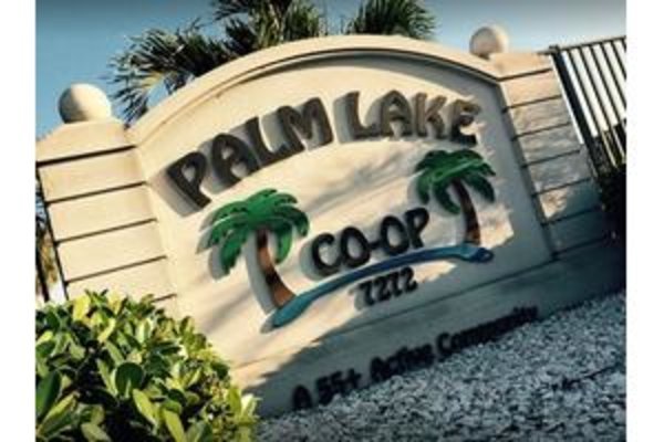 Palm Lake Co-op