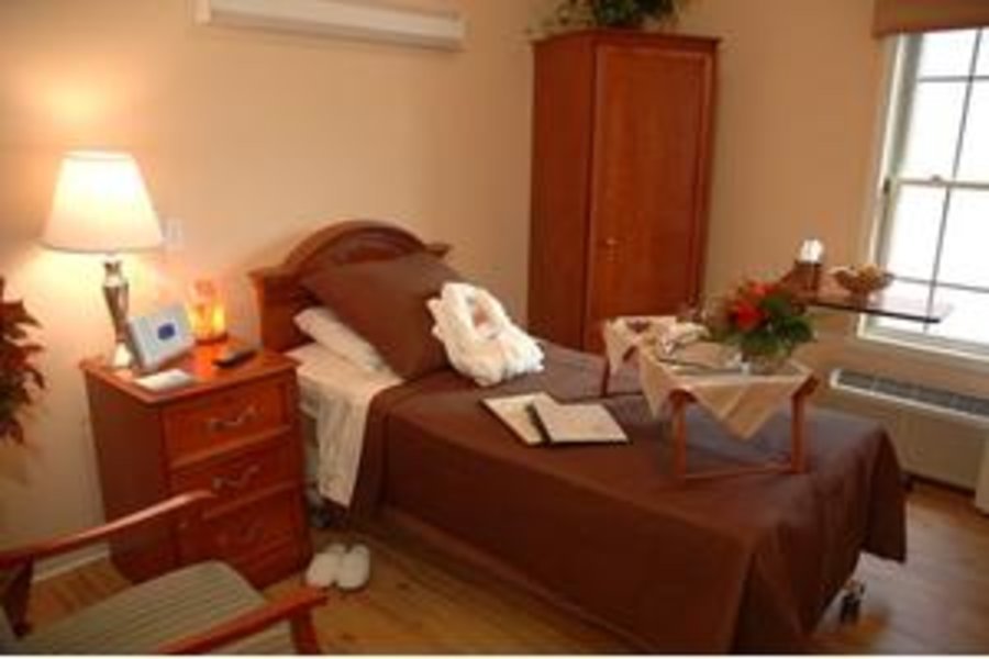 Peaks Care Center