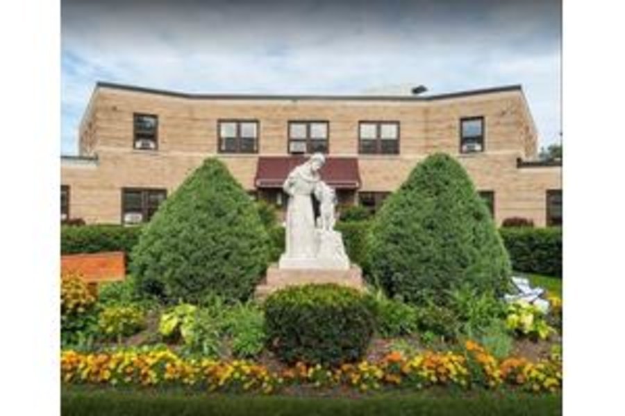 Comprehensive Rehabilitation and Nursing Center at Williamsville