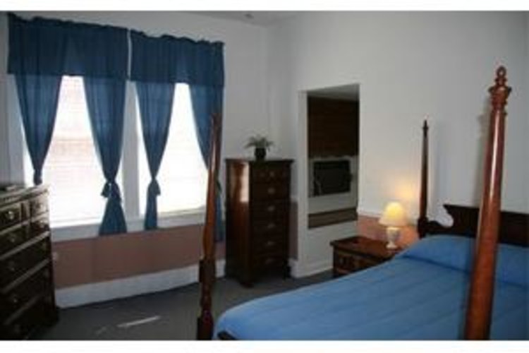 Mecklenburg House South Hill, VA