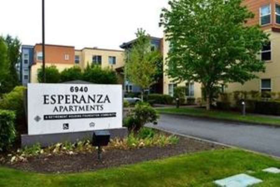 Esperanza Apartments